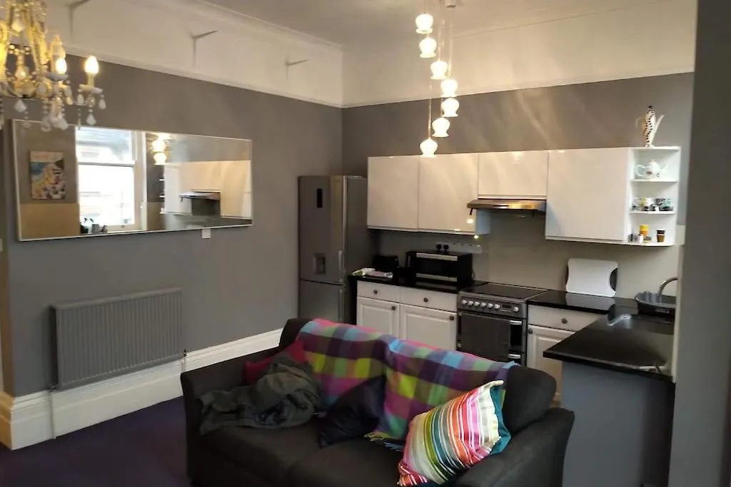 Stylish And Spacious Flat Hove Appartamento